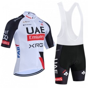 Set Fietsshirt + Korte Koersbroek 2026 UAE TEAM EMIRATES XRG Wit