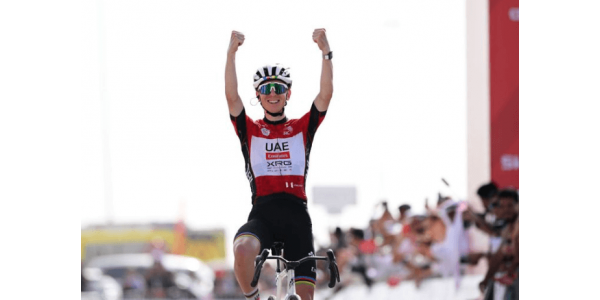 Tadej Pogačar wint UAE Tour 2025 met een sterke sprint Tadej Pogačar wint UAE Tour 2025 met een sterke sprint