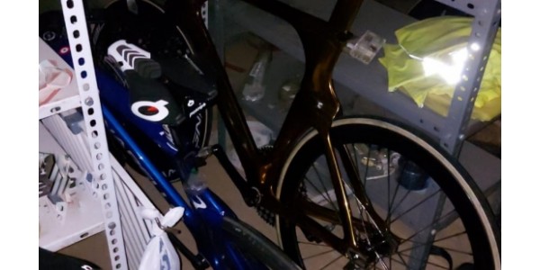 De professionele auto is gestolen De professionele auto is gestolen