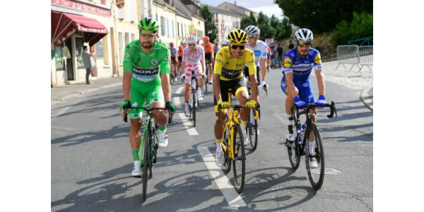 Nieuwe kroonepidemie kan gevolgen hebben voor Zuid-Amerikaanse coureurs die deelnemen aan de Tour de France Nieuwe kroonepidemie kan gevolgen hebben voor Zuid-Amerikaanse coureurs die deelnemen aan de Tour de France
