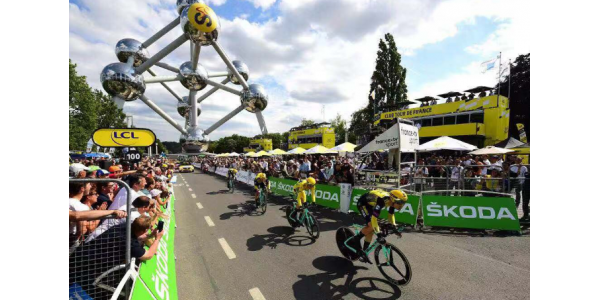 Voormalig Giro d'Italia-kampioen Tom Dumoulin wordt volgend seizoen lid van Team Jumbo-Visma Voormalig Giro d'Italia-kampioen Tom Dumoulin wordt volgend seizoen lid van Team Jumbo-Visma