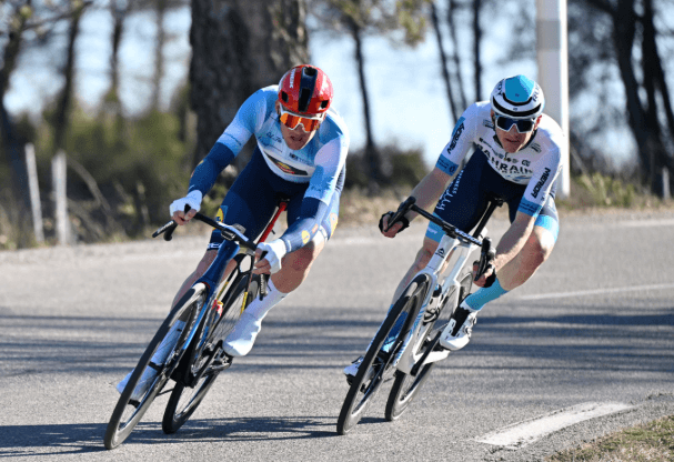 Pedersen versloeg Mohorič en won de tweede etappe van de Tour de Provence