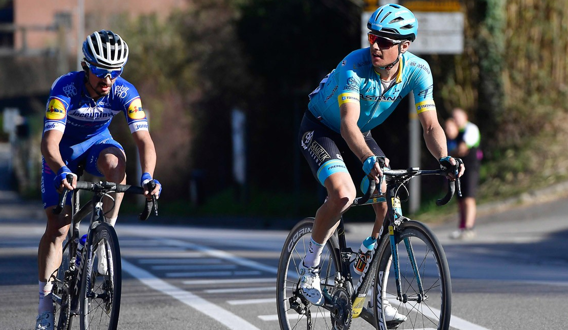 Het spel staat onder controle van Alaphilippe