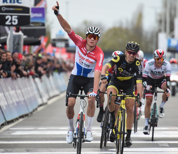 Nederlands genie VAN DER POEL Mathieu eerste overwinning van World Tour-overwinning